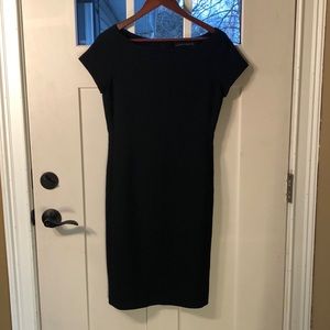 WOMENS SIZE LARGE BLACK DRESS